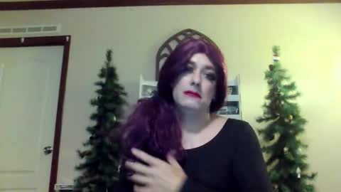 Lacy online show from May 2026 04:37:02 PM