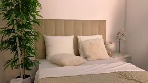 Lada online show from July 2026 05:03:01 AM