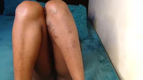 ladasha online show from November 2025 09:48:01 PM