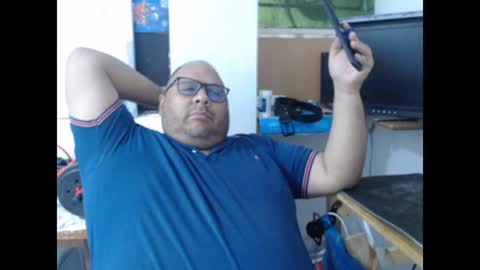 Snapshot of ladillado chatting on January 2026 10:37:02 PM rob online show from January 2026 10:37:02 PM