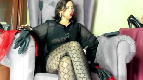 GoddessLeather online show from November 2025 11:36:02 AM