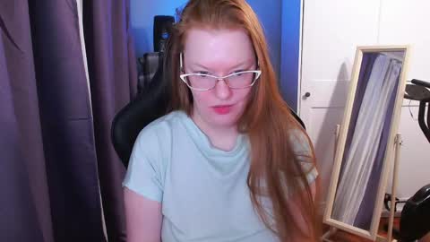 Snapshot of lady_inari chatting on May 2026 11:43:02 PM Angelika online show from May 2026 11:43:02 PM