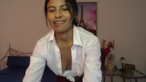 Lady Isabella online show from June 2026 02:33:01 PM