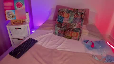 Gaby  online show from July 2026 11:11:02 PM