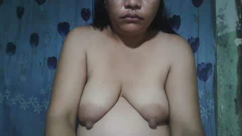 Snapshot of lady_love063 chatting on October 2025 09:45:01 PM lady_love063 online show from October 2025 09:45:01 PM