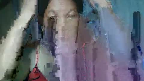 Snapshot of lady_love063 chatting on November 2025 07:08:01 AM lady_love063 online show from November 2025 07:08:01 AM