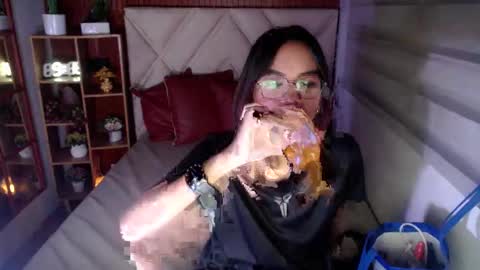 lady_mari69 online show from March 2026 04:24:01 PM