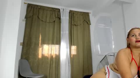 lady_miss___ online show from November 2025 01:43:03 PM