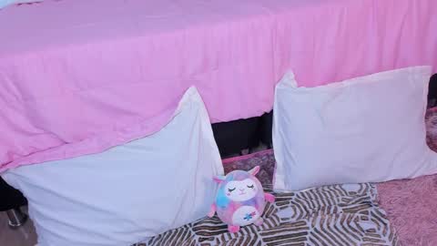 Lady  online show from March 2025 02:08:02 AM