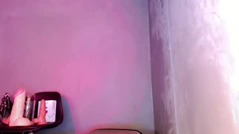 Ella online show from May 2026 02:36:02 PM