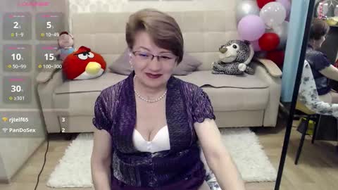 Diana online show from March 2026 03:39:01 PM