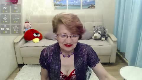 Diana online show from May 2026 02:43:01 PM