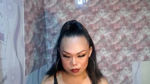 lady_shane26 online show from June 2026 11:37:02 AM