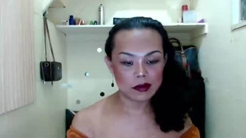 lady_shane26 online show from June 2026 07:56:01 PM