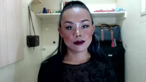 lady_shane26 online show from June 2026 02:43:01 PM