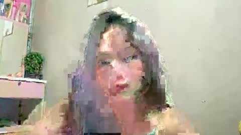 Snapshot of lady_yuki chatting on September 2025 01:43:02 PM yuki hermosa online show from September 2025 01:43:02 PM