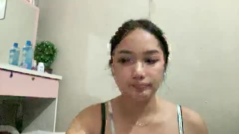 Snapshot of lady_yuki chatting on September 2025 02:21:01 PM yuki hermosa online show from September 2025 02:21:01 PM