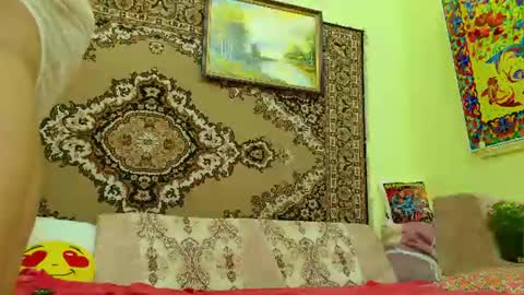 Sima Ladybigsmile online show from July 2026 07:29:02 PM