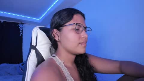 Snapshot of ladybrown_16 chatting on December 2024 03:03:02 AM Lady online show from December 2024 03:03:02 AM