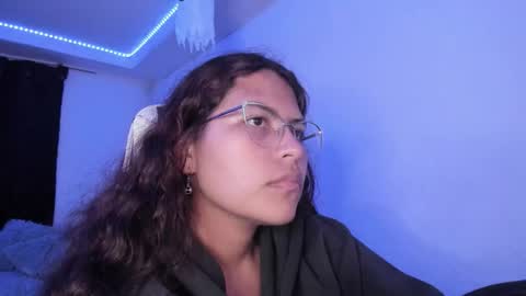 Snapshot of ladybrown_16 chatting on October 2025 06:25:01 AM Lady online show from October 2025 06:25:01 AM