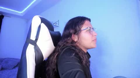  Lady  online show from February 2026 02:15:02 AM