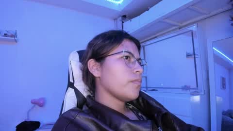  Lady  online show from April 2026 03:31:02 AM