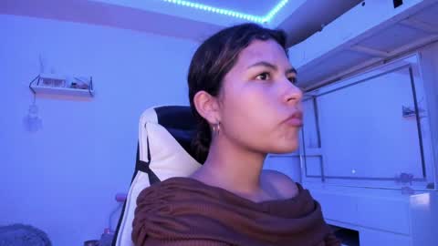  Lady  online show from April 2026 02:48:02 AM