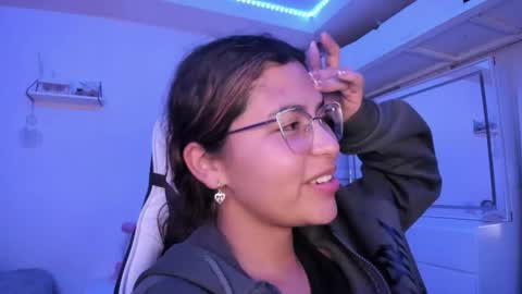  Lady  online show from May 2026 03:22:01 AM