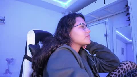  Lady  online show from June 2026 03:43:02 AM