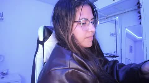  Lady  online show from July 2026 06:47:02 AM