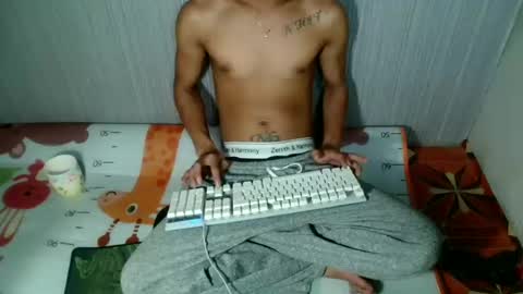 Snapshot of ladybugxoxo007 chatting on July 2026 09:52:02 AM ladybugxoxo007 online show from July 2026 09:52:02 AM