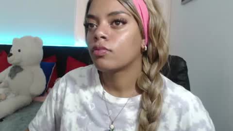 leidy daniela online show from June 2026 12:26:01 PM