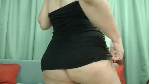 Nicole.... online show from September 2025 07:18:02 AM