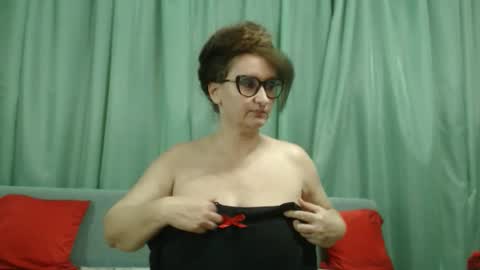 Snapshot of ladynicolehot333 chatting on March 2026 02:12:01 PM Nicole online show from March 2026 02:12:01 PM