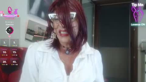 Oxana online show from June 2026 11:29:01 PM