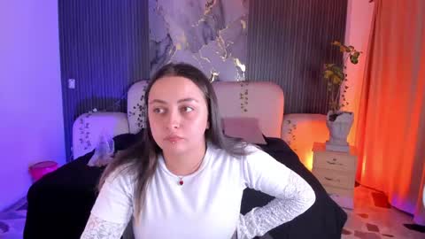 Lady  online show from June 2026 04:05:01 AM