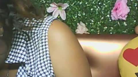 LadyXSnakes online show from September 2025 08:17:01 AM