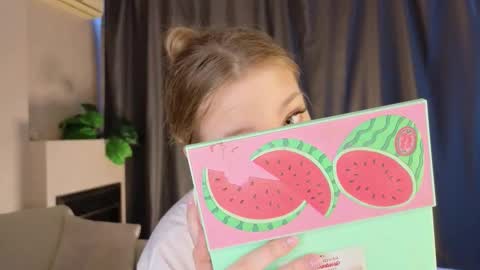 Lilia online show from November 2025 06:27:01 AM