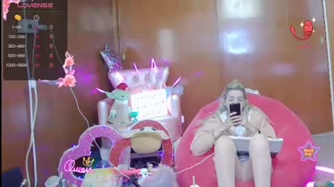 Skinnygirl online show from June 2026 11:35:01 PM