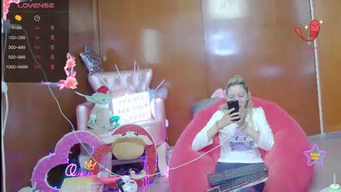 Skinnygirl online show from June 2026 11:53:01 PM