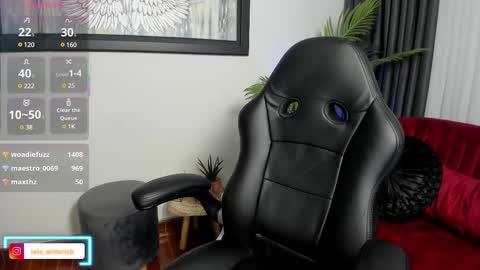 Snapshot of laila_angel chatting on March 2025 08:19:02 AM laila_angel online show from March 2025 08:19:02 AM