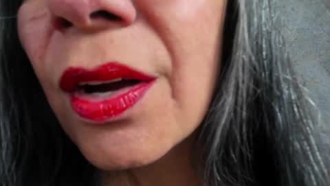 Lailacastillo online show from May 2026 11:48:01 AM