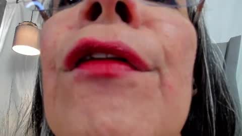 Lailacastillo online show from July 2026 04:39:33 PM
