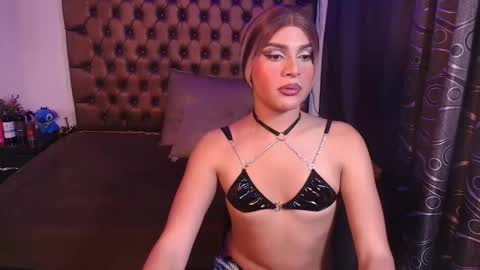 Camila online show from February 2026 03:37:01 AM