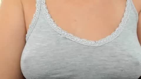 Snapshot of lailasensu chatting on January 2026 12:41:01 PM LAILA online show from January 2026 12:41:01 PM