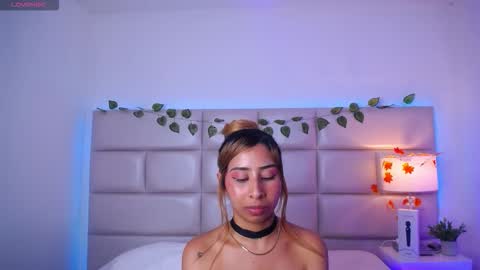 Snapshot of lailastilwills chatting on November 2025 12:58:02 PM Laila Stilwills online show from November 2025 12:58:02 PM