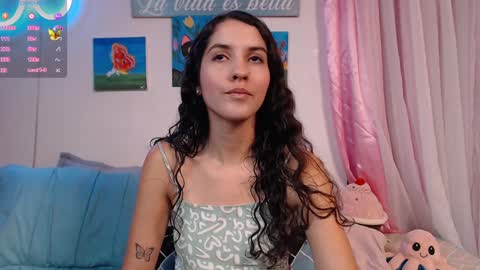 Snapshot of lailypink chatting on December 2024 07:53:02 PM samanta online show from December 2024 07:53:02 PM