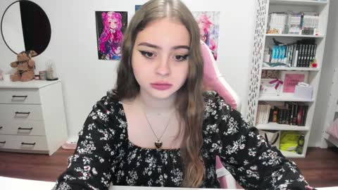 Kira online show from January 2025 08:59:01 PM