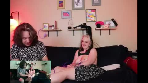 Lainey Darling online show from July 2026 07:27:02 AM