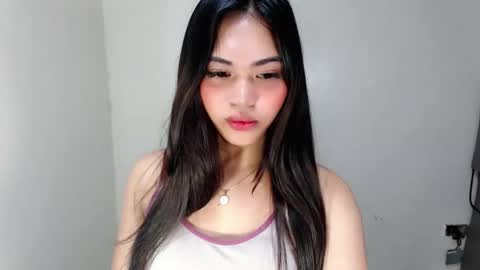 laire online show from April 2026 06:21:01 AM